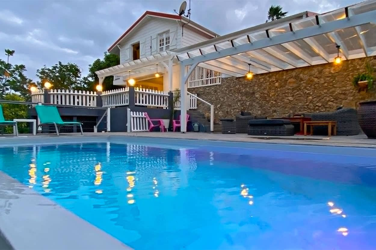 Mariage à la SUCRERIE de Sainte-Anne location villa Martinique piscine 4 chambres - Location villa mariage Martinique Sucrerie