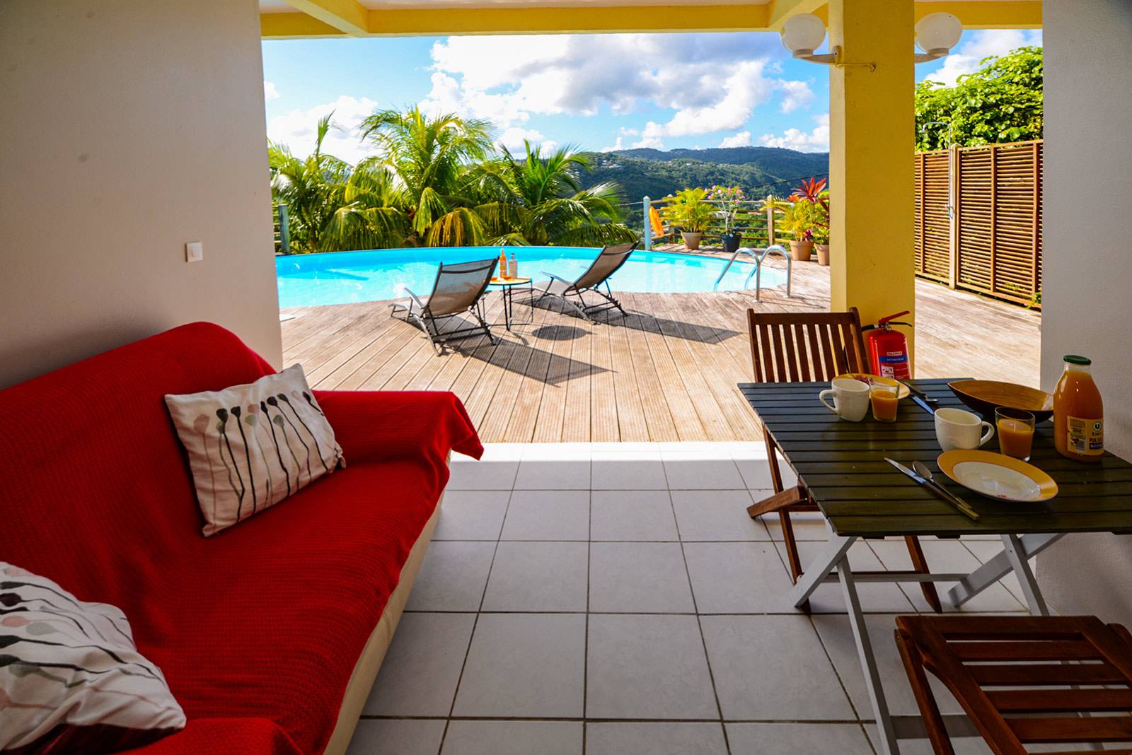 VILLA BLUE HORIZON location Martinique Sud vue mer Rivière Pilote