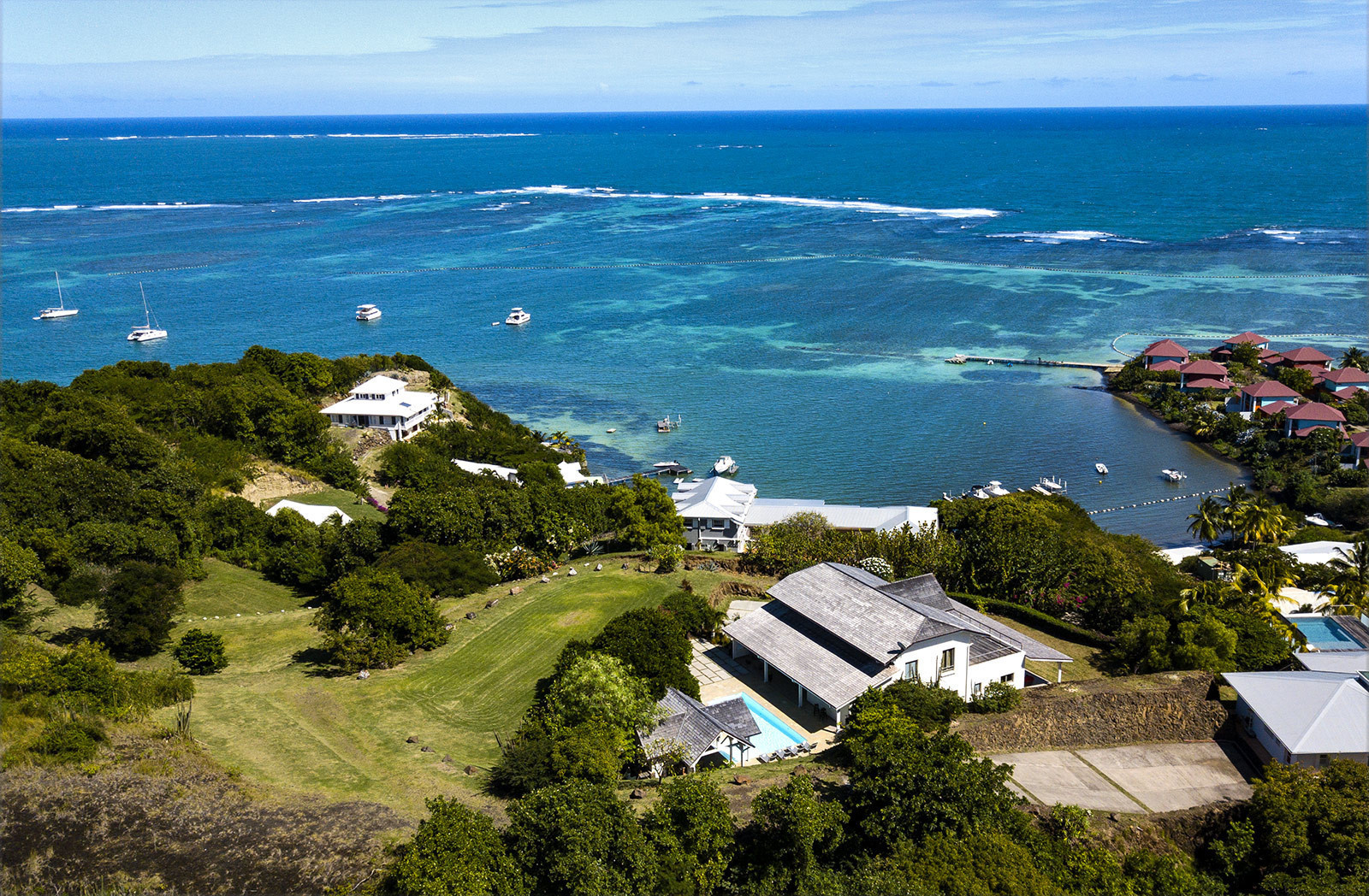 LES HAUTS CAP EST luxury villa rental le François Martinique holiday