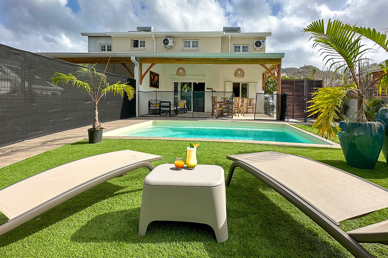 Perle de Sainte-Luce villa rental Martinique with swimming pool beach - Bienvenue à la Perle de Sainte-Luce
