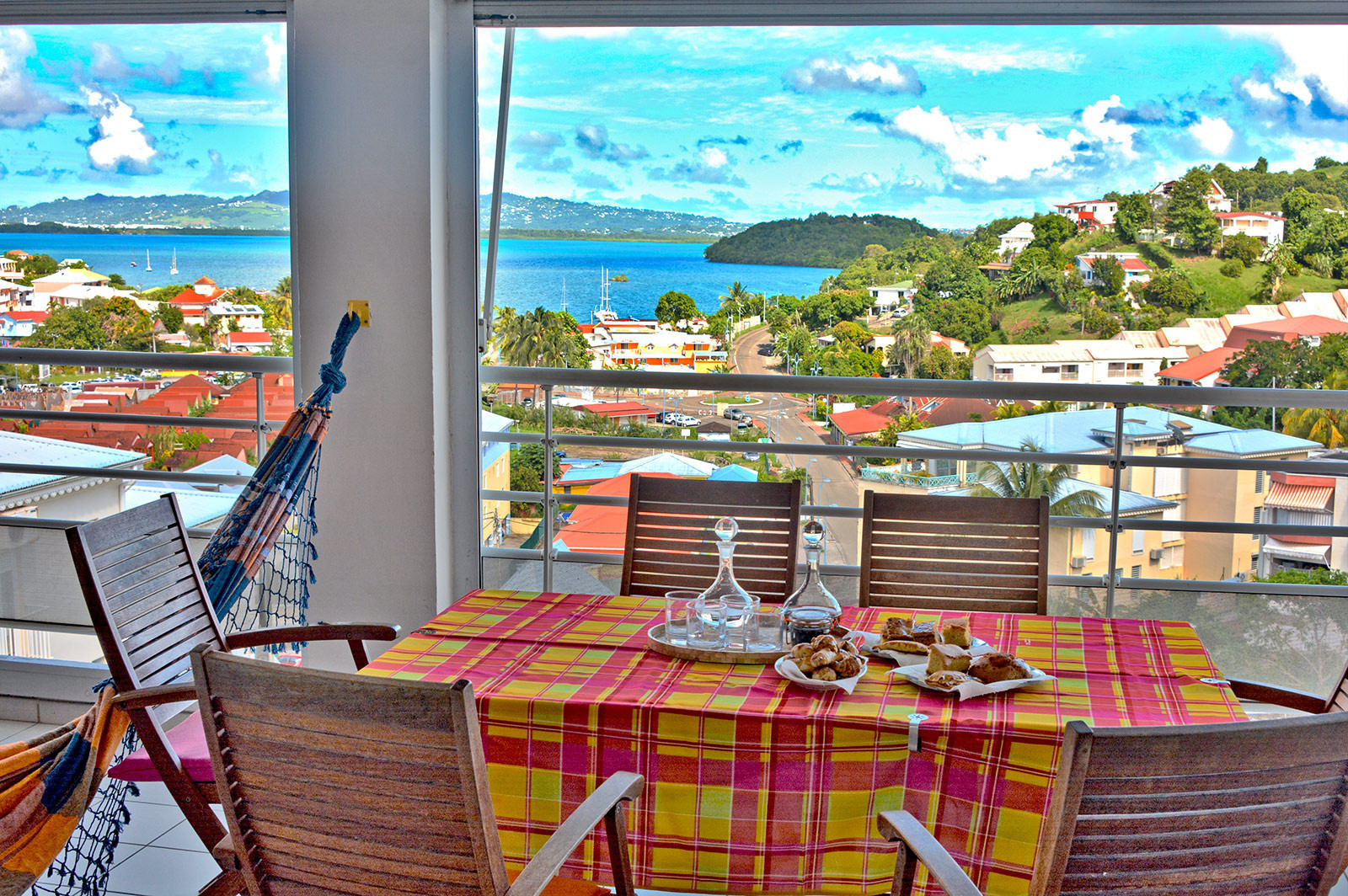 Kaï Nou apartment rental Martinique Anse Mitan sea view pool - La vue de Kaï Nou