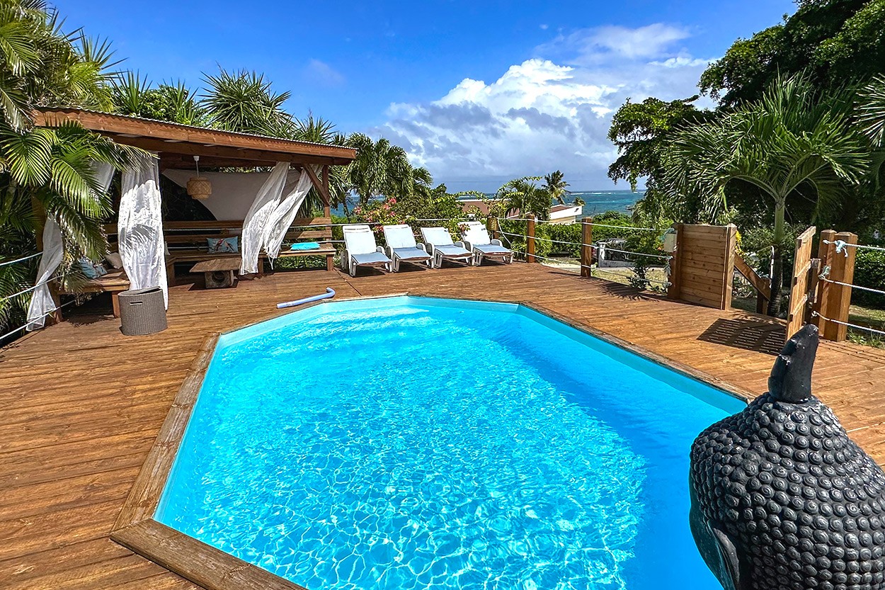 GRAND DOU KREOLE + BUNGALOW location le Vauclin Martinique piscine 6 ch 16 pers - Bienvenue à Dou Kréole