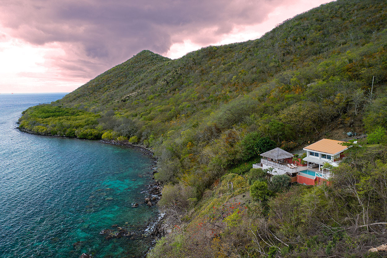 Villa GRAND LARGE Anses d'Arlet location Martinique 6 chambres piscine vue mer Grande Anse - Une villa d'exception à Grande Anse
