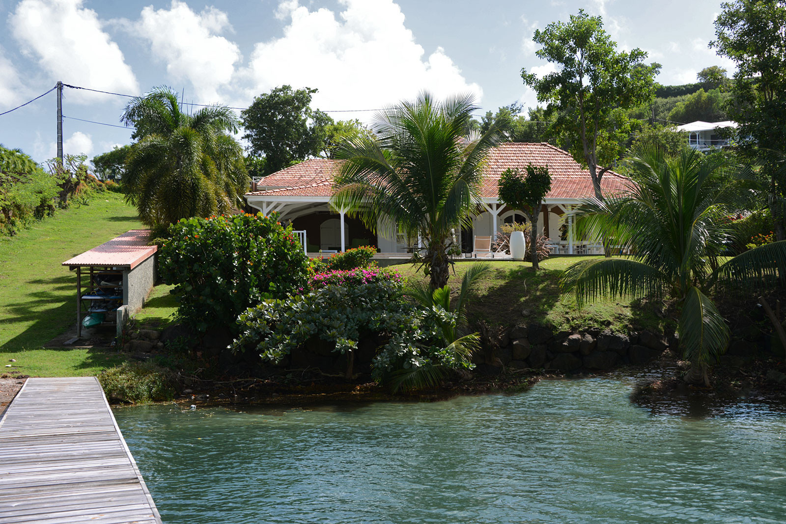 Villa de luxe le GRAND PONTON le François Martinique bord de mer le Cap Est - situation et villa exceptionnelle