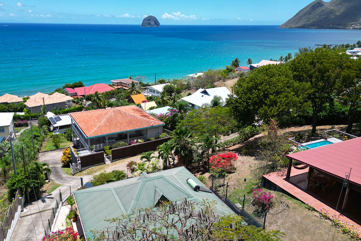 La petite maison TERRE du DIAMANT Rentals Martinique sea view - La petite maison Terre du Diamant vue Rocher