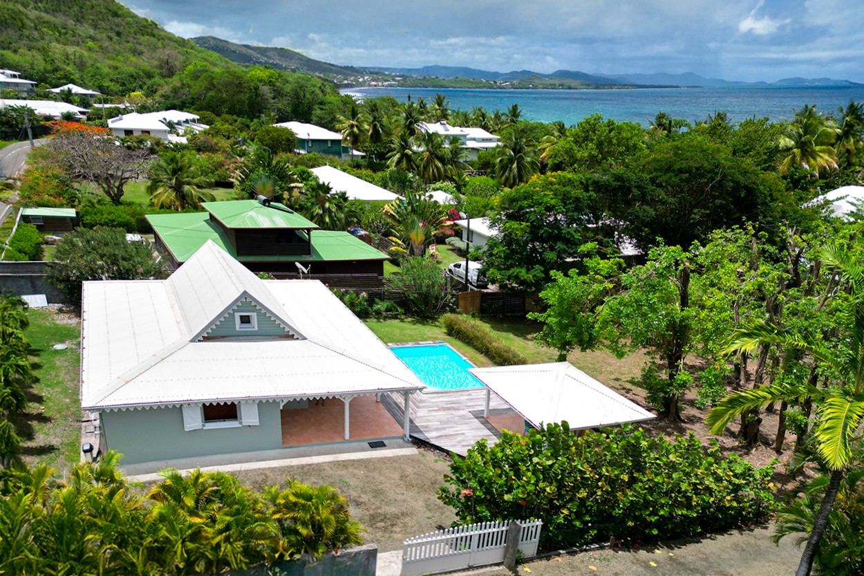 Villa ROSE du Diamant location bord de plage Martinique - 