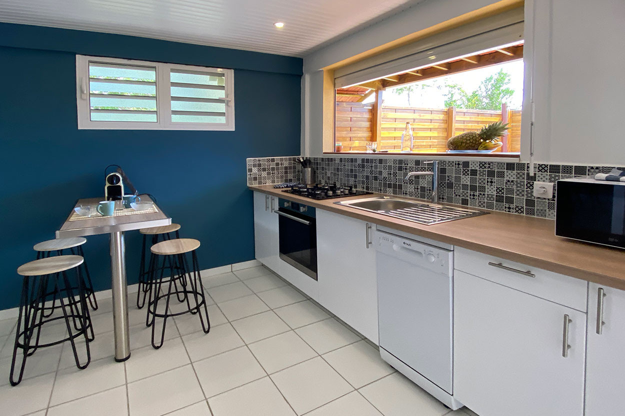 chez-regine-location-t2-bas-de-villa-sud-martinique-bac-punch