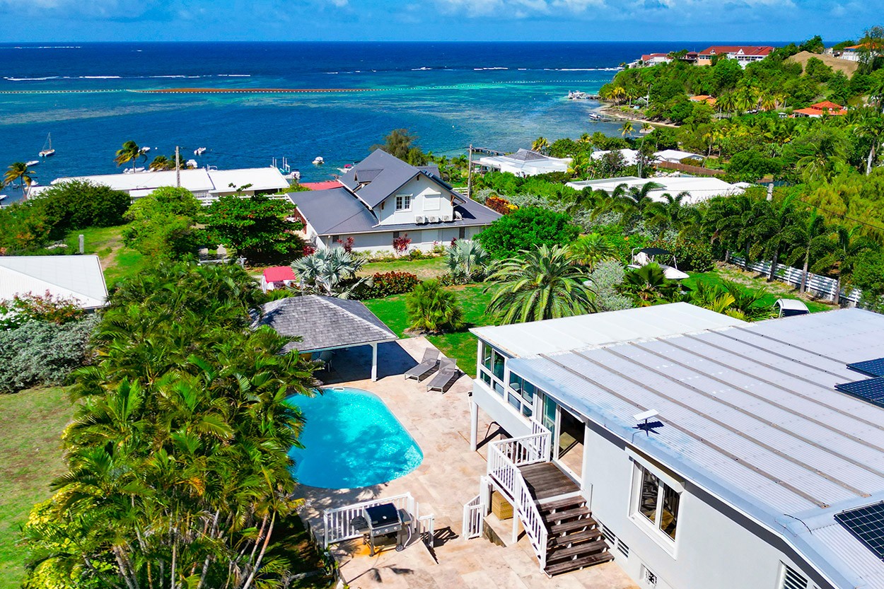 Large Beautiful Luxury Family Villa Rental Cap Est Martinique Swimming Pool Sea View 15 pers. - Bienvenue à la grande Belle Villa