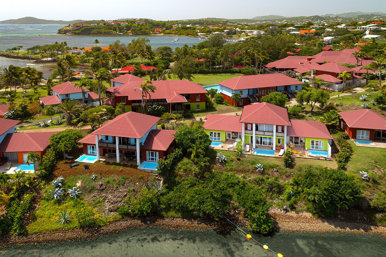 T5 LAGON TROPICAL132/133 Location villa de luxe Martinique piscine bord de mer Cap est le François - Lagon Tropical