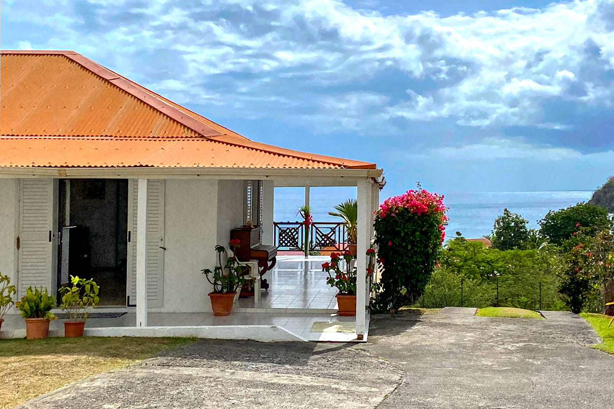La petite maison les Anses d'Arlet location Martinique grande terrasse vue mer - Bienvenue aux Anses d'Arlet