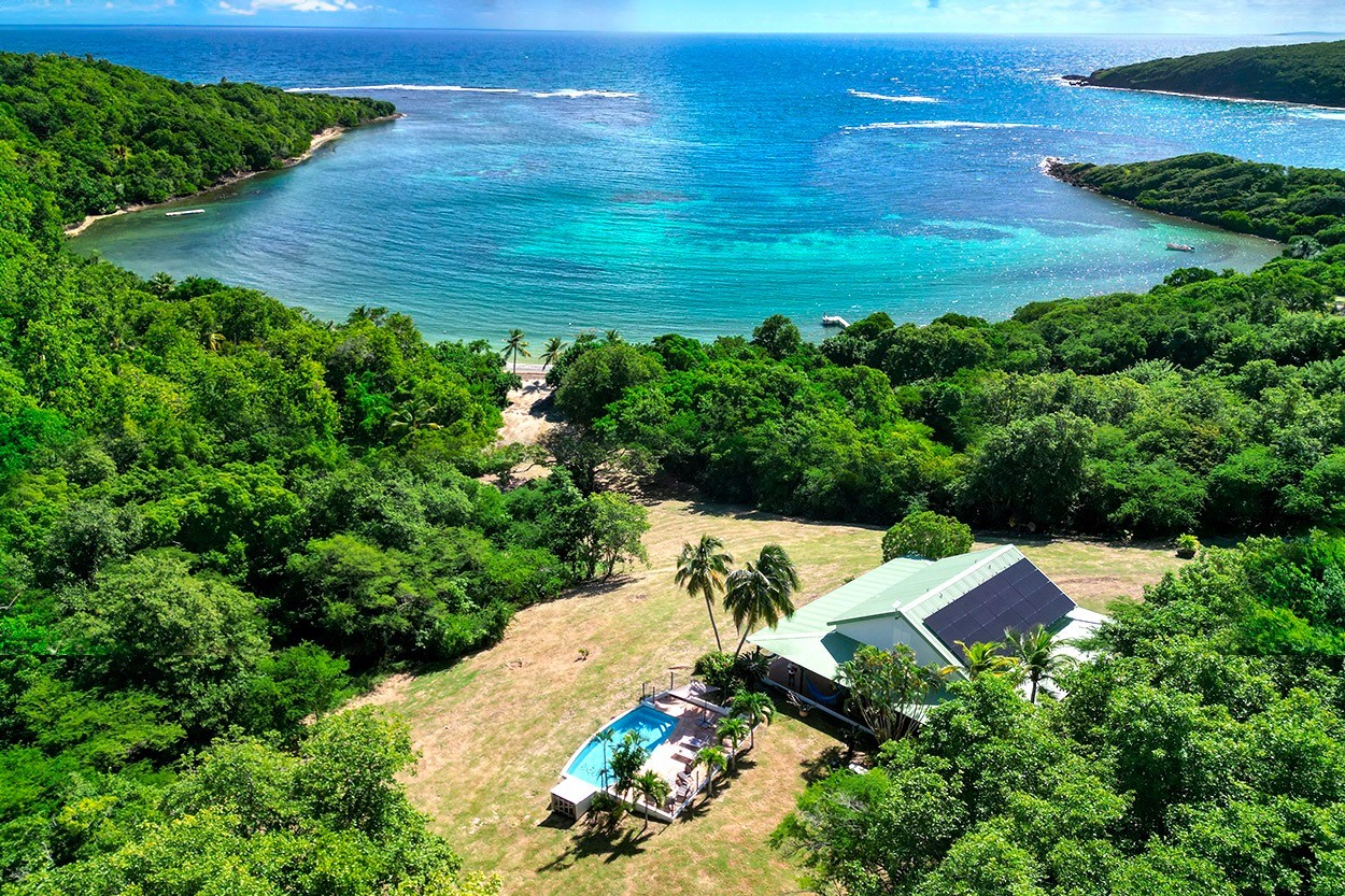 CAP NATURE villa rental Tartane Martinique swimming pool and sea view - Bienvenue à Cap Nature