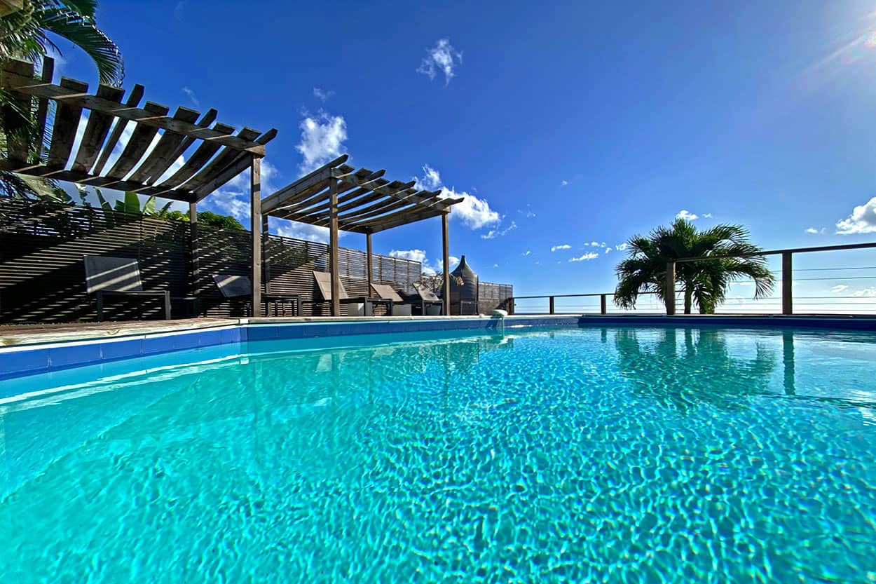 VAIANA location grande Villa SaintPierre bord de mer Nord Caraïbe Martinique SPA piscine