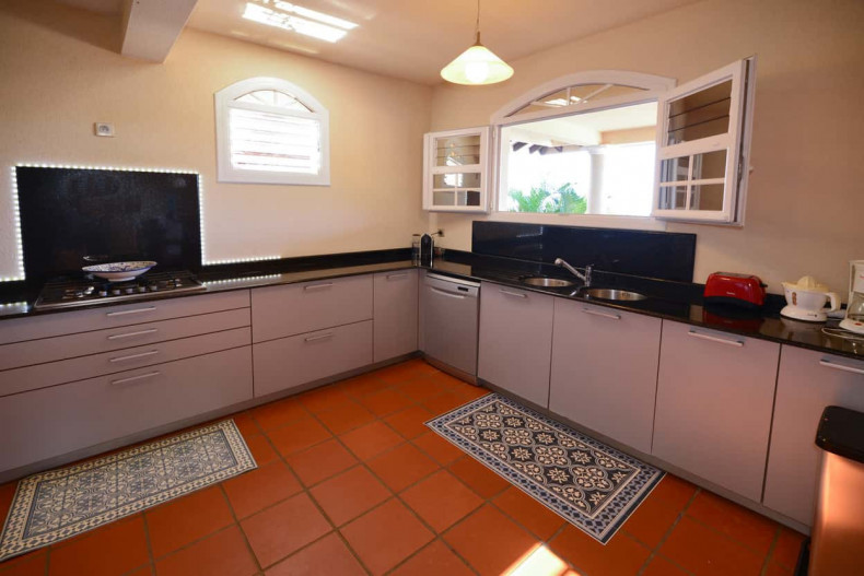 La cuisine vue sur la mer