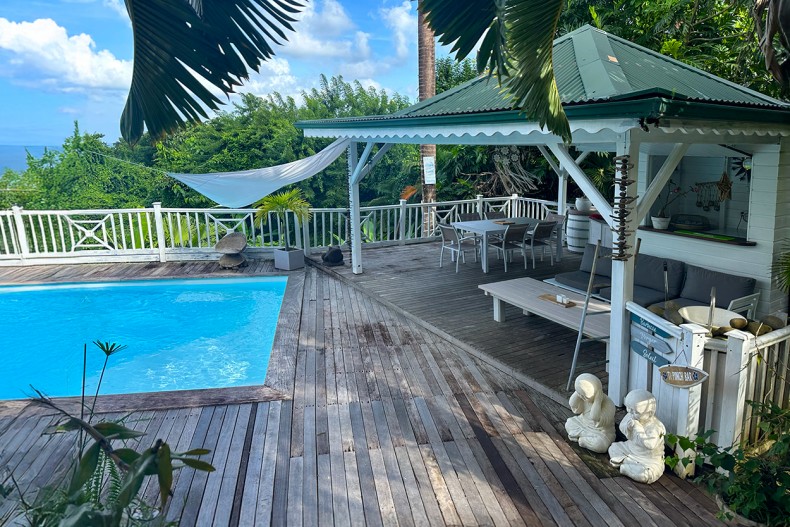 Blanc Bali Martinique Carbet