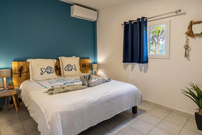 Bungalow sainte anne avec piscine ch 2