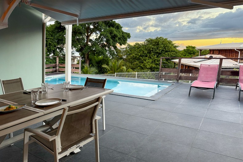 location Villa Martinique Diamant 12 pers