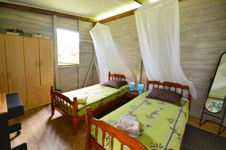 La chambre 2 avec lits jumeaux