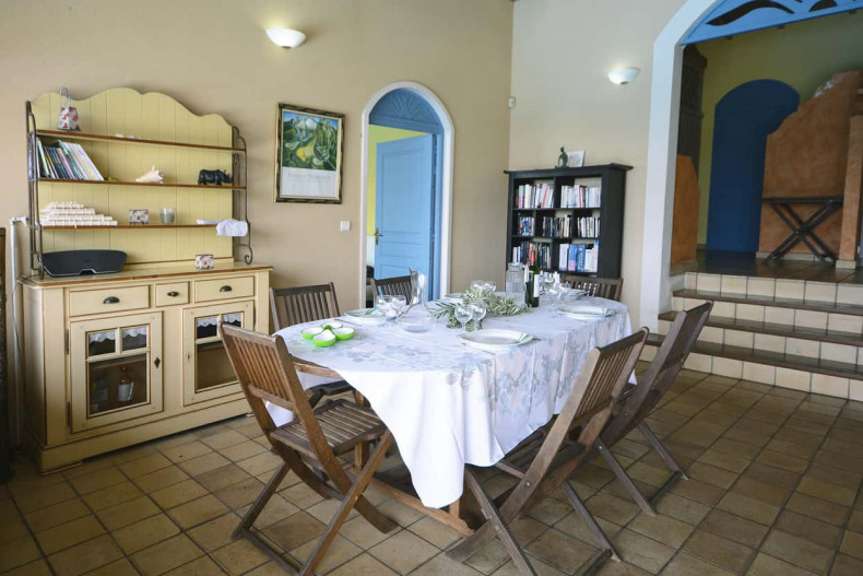 villa citronnelle salle à manger