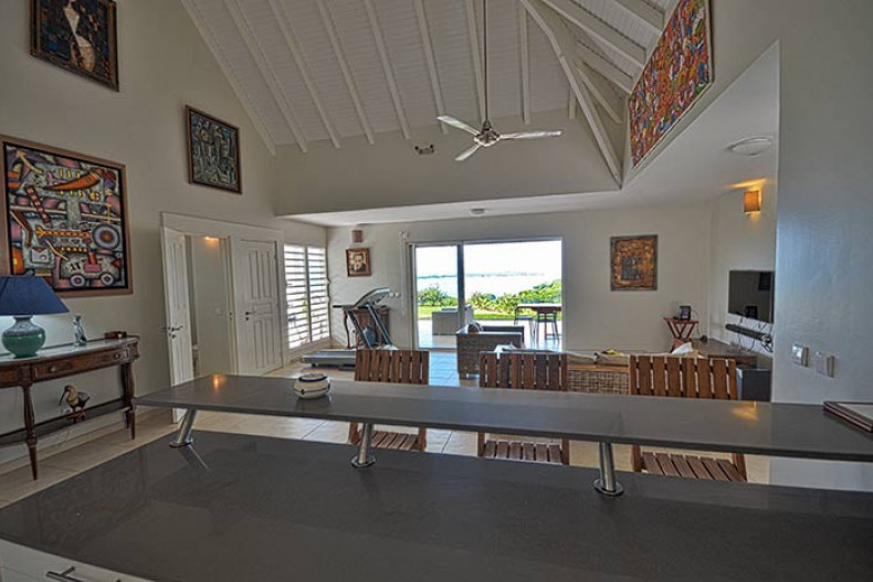 Cabo Del Este bar cuisine