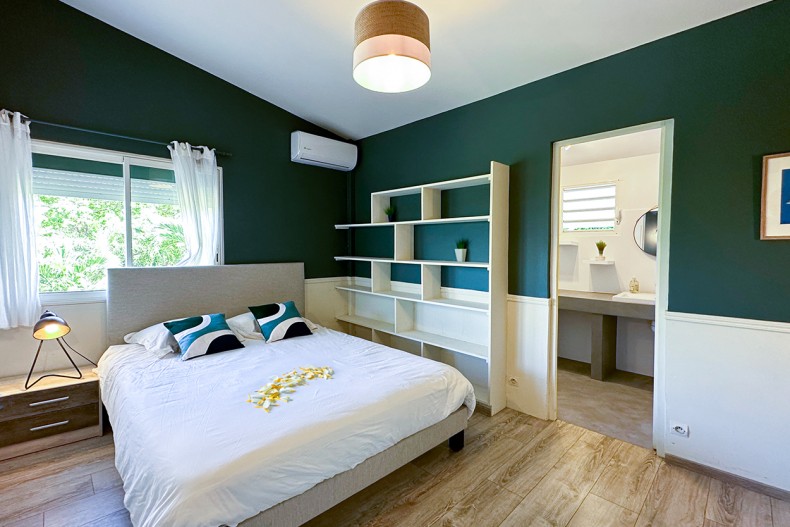 Location Grande Belle Villa familiale de luxe Cap Est Martinique Piscine Vue Mer