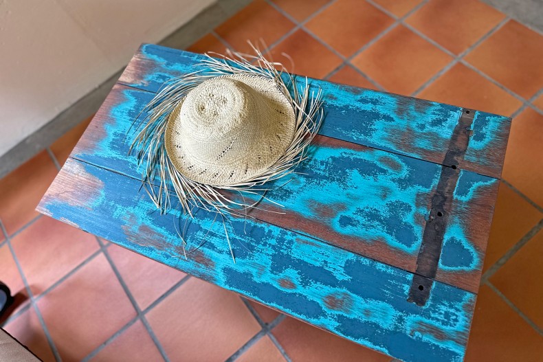 table Location Maiosn Saint-Pierre Martinique