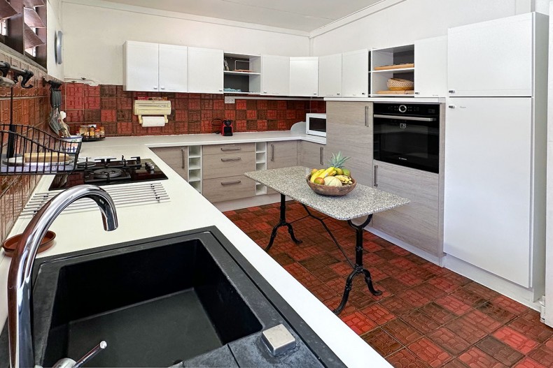 Location maison Haut du Diamant Martinique cuisine