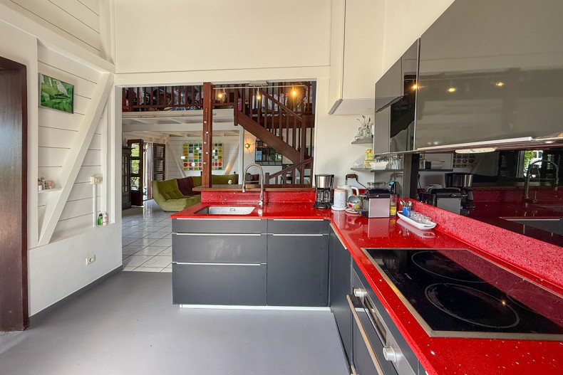 maison porte du surf martinique cuisine