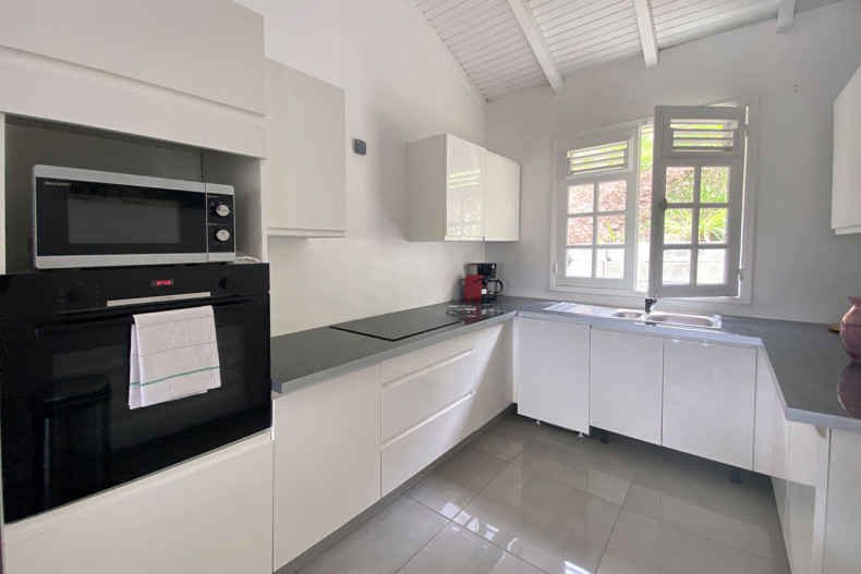 Location F4 Anse à L'ane Martinique cuisine