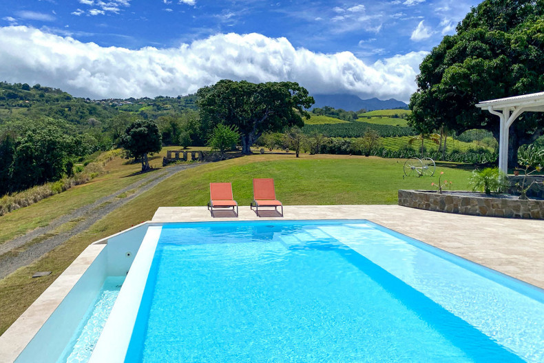 Location villa Habitation Beauregard Martinique piscine