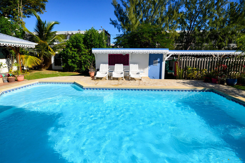 Location appartement avec piscine, 2 chambres fort de france
