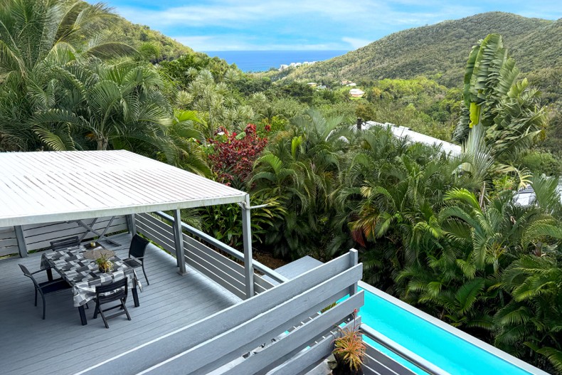 Location sainte luce vue mer piscine