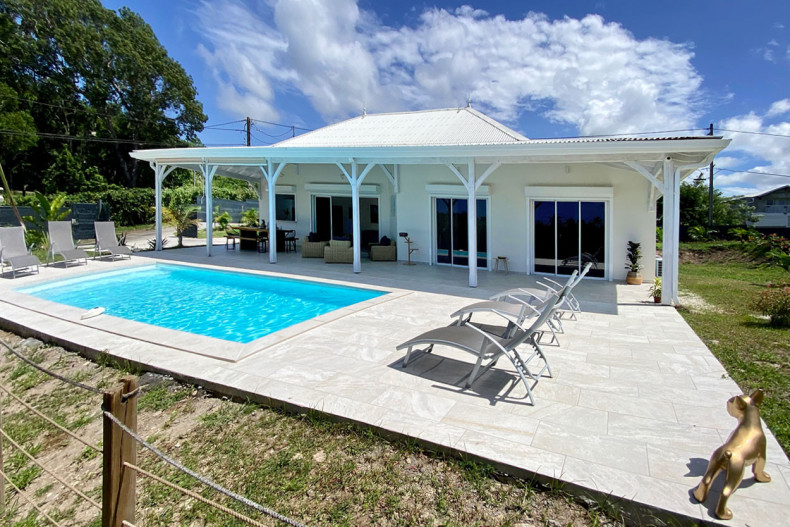 Villa Blue caraibe PMR martinique le diamant