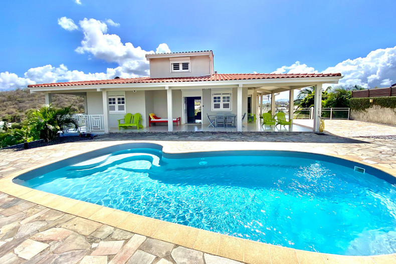 Location villa sable blanc en famille martinique