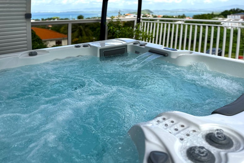 Jacuzzi Location Martinique Papaye & Spa