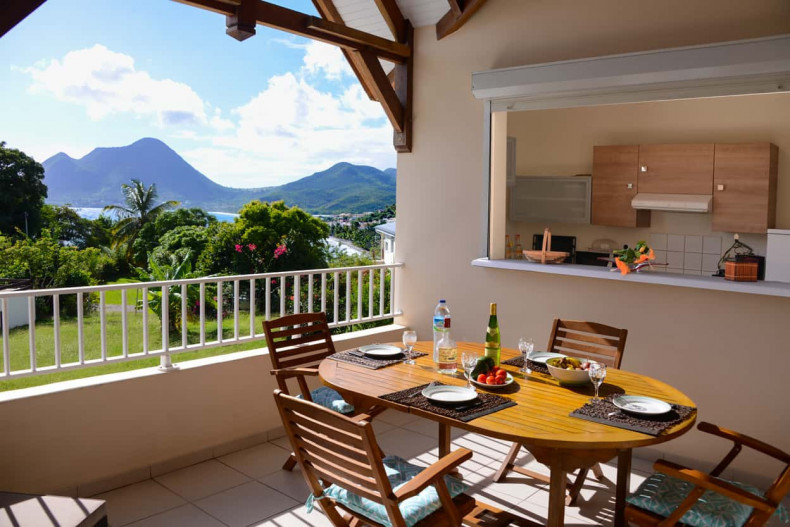 lOCATION APPARTEMENT f" LE DIAMANT MARTINIQUE