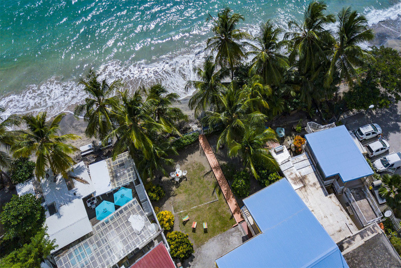 Location sable de mer rocher du diamant drone