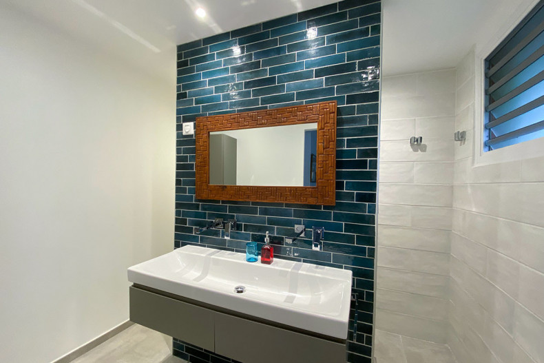 Salle d'eau de la suite du bungalow 1.
