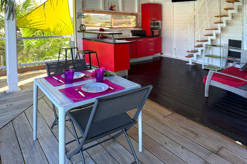 Petit Bungalow le François Sam cuisine