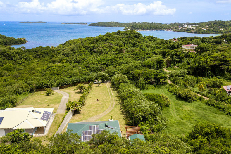 Petite maison face à la baie du françois