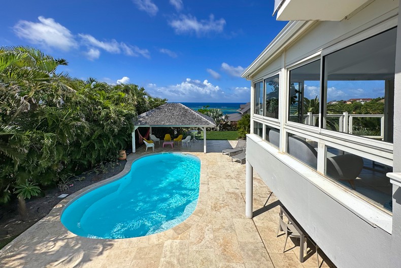 Location Grande Belle Villa familiale de luxe Cap Est Martinique Piscine Vue Mer