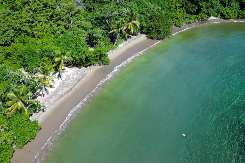 Plage Tartane Cap Nature