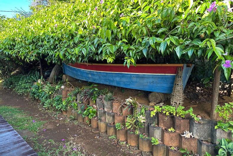 Porte de la Caravelle Tartane yole