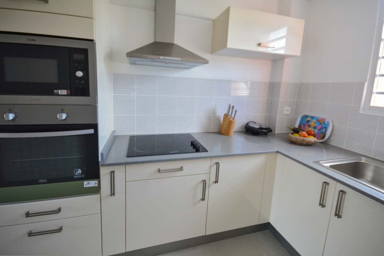 Résidence des iles T3 cuisine 2