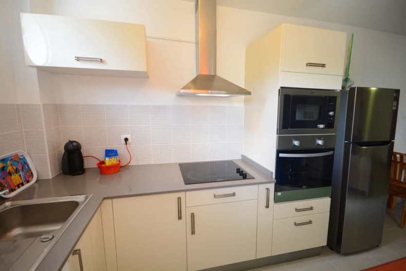 residence des iles cuisine T2