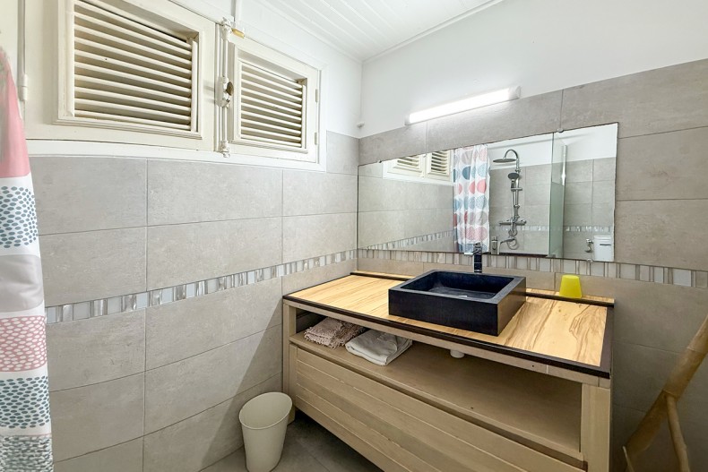 Location villa paisible le diamant piscine sde