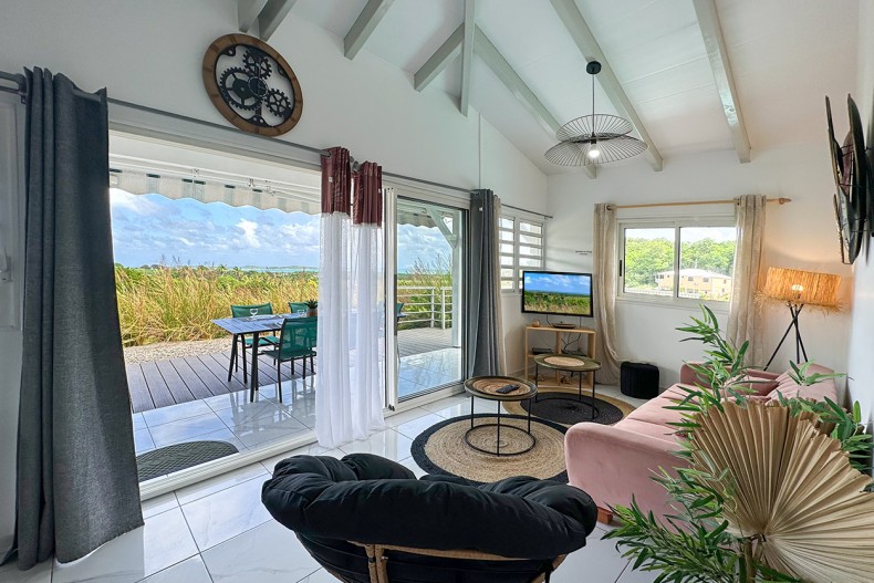 Maison le françois location martinique piscine vue mer