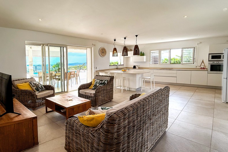 Domino Villa de luxe martinique salon cuisne