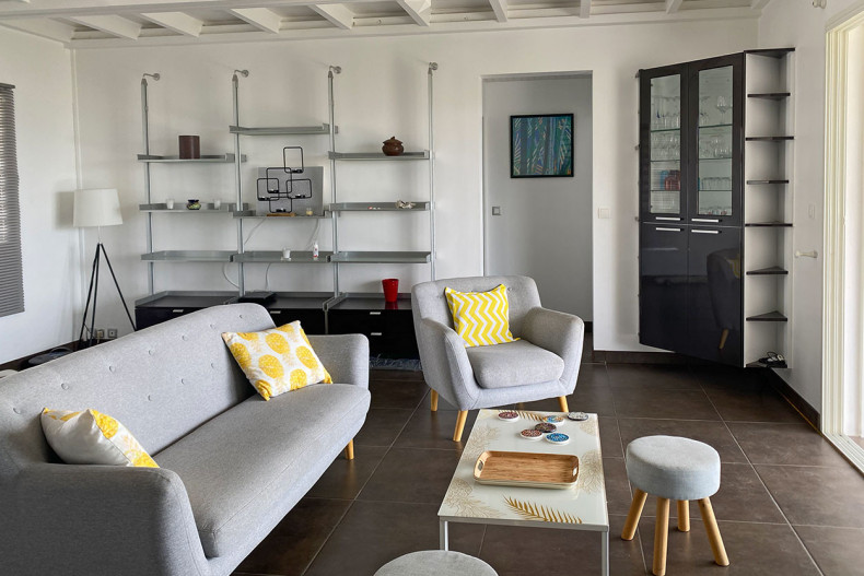 Location avec piscine et spa Le diamant salon