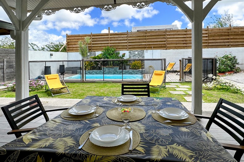 Table petite Cascade