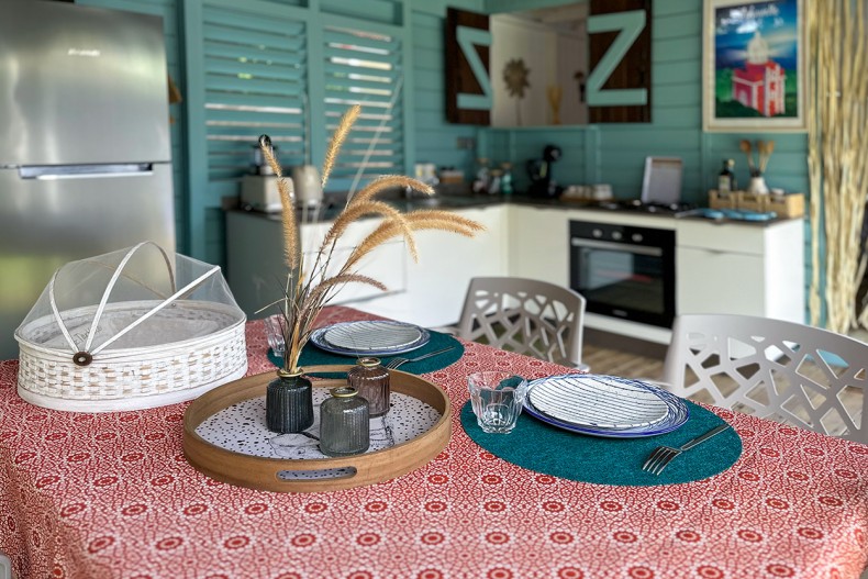 A la tabble du bungalow